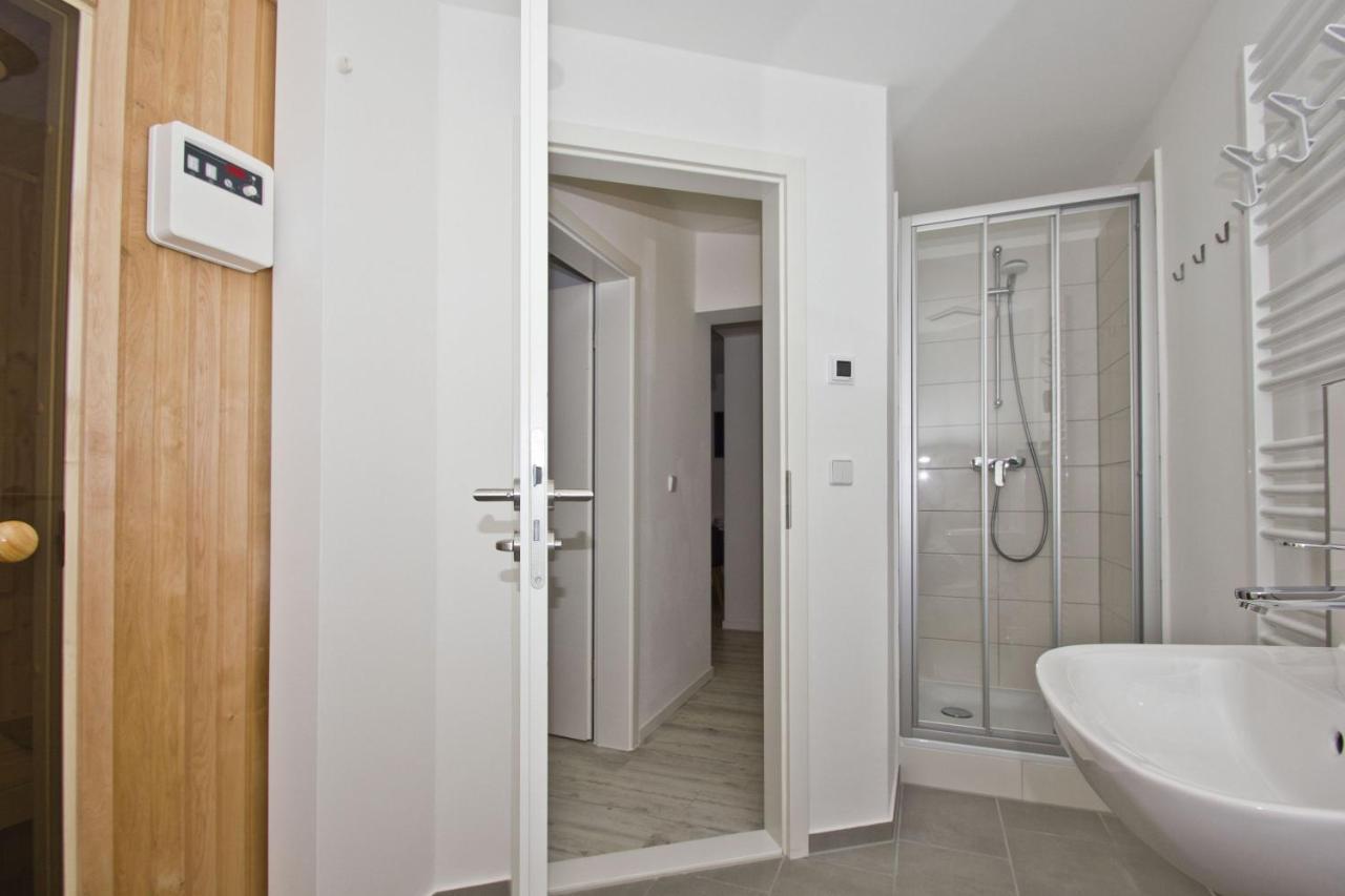Ferienresidenz Zwei Bodden Fewo2-8 - Balkon, Sauna, Kamin Lietzow Εξωτερικό φωτογραφία